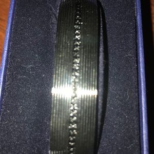 Swarovski Advantage Cuff